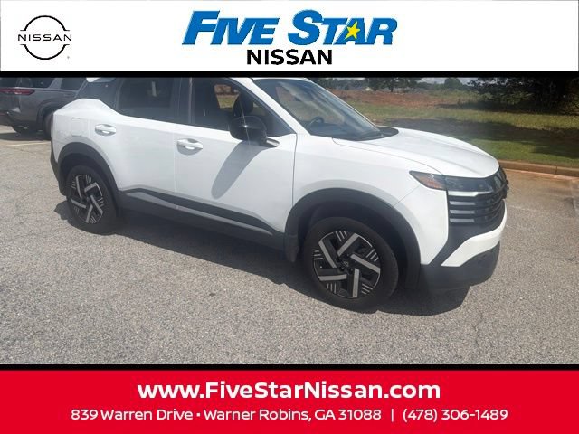 Used 2026 Nissan Kicks SV FWD image 4