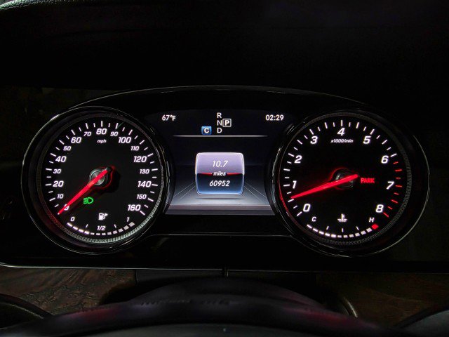 Used 2017 Mercedes-Benz E 400 4MATIC Wagon image 25