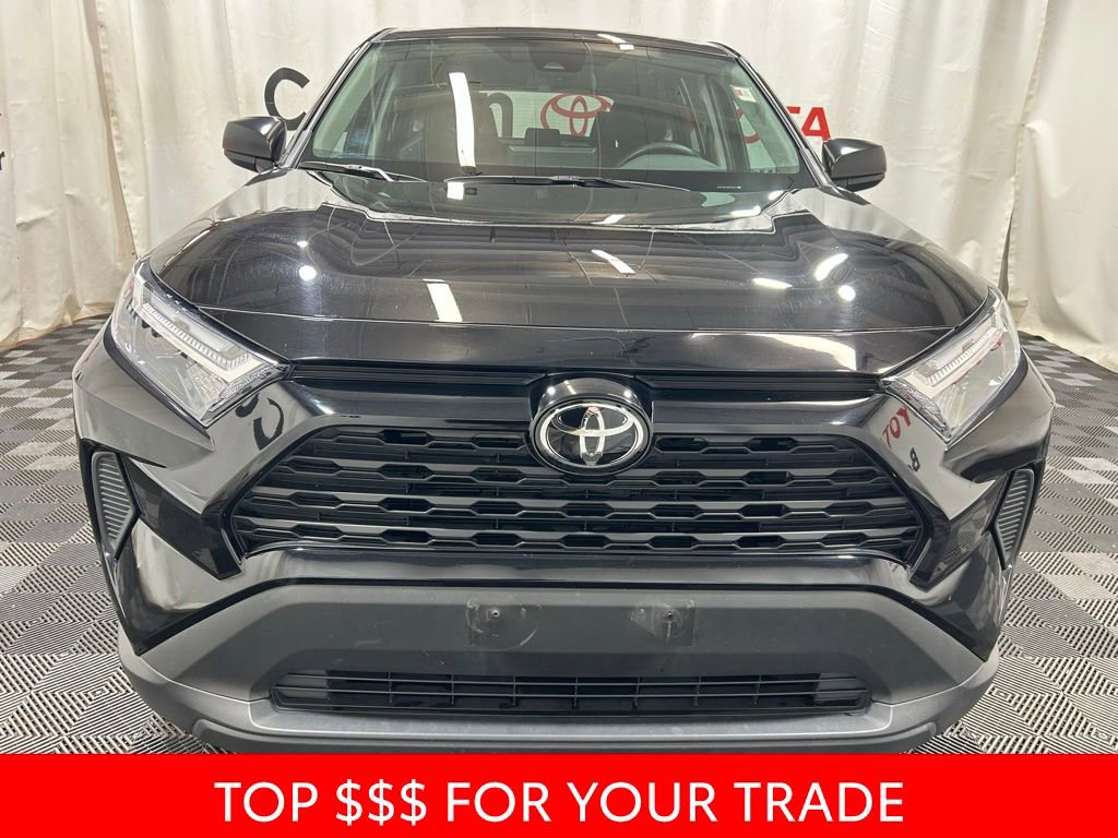 Used 2025 Toyota RAV4 LE image 2