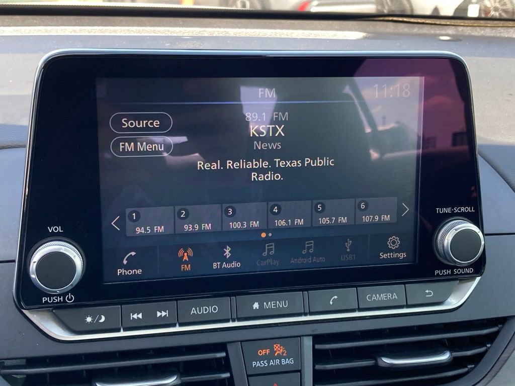 Used 2025 Nissan Altima 2.5 SV image 16