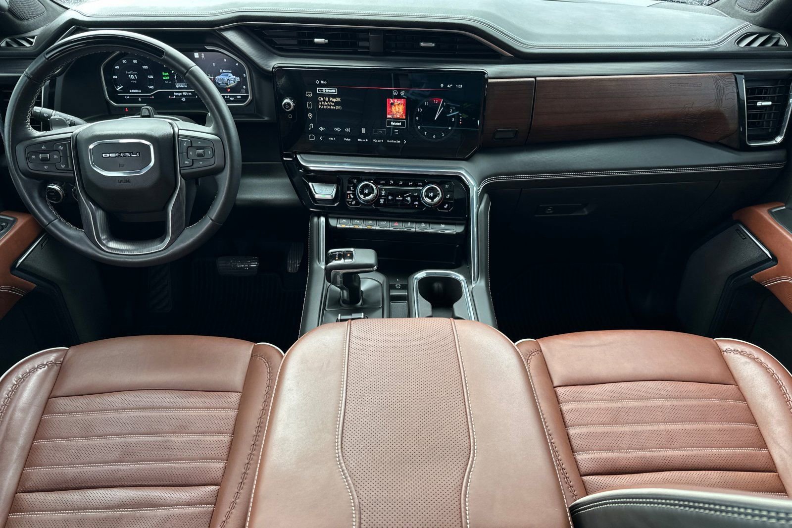 Used 2023 GMC Sierra 1500 Denali Ultimate image 13