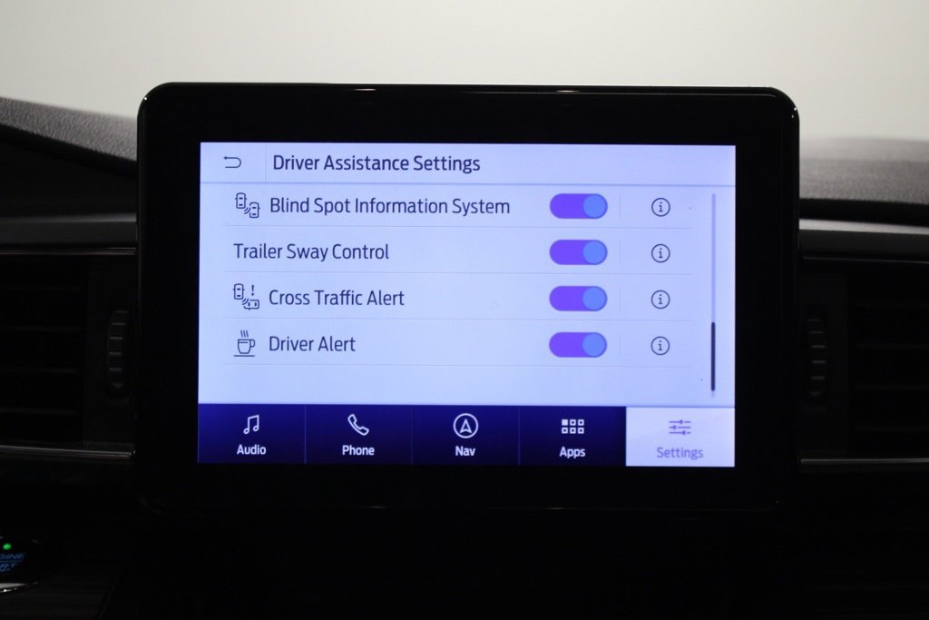 Used 2020 Ford Explorer Limited image 25