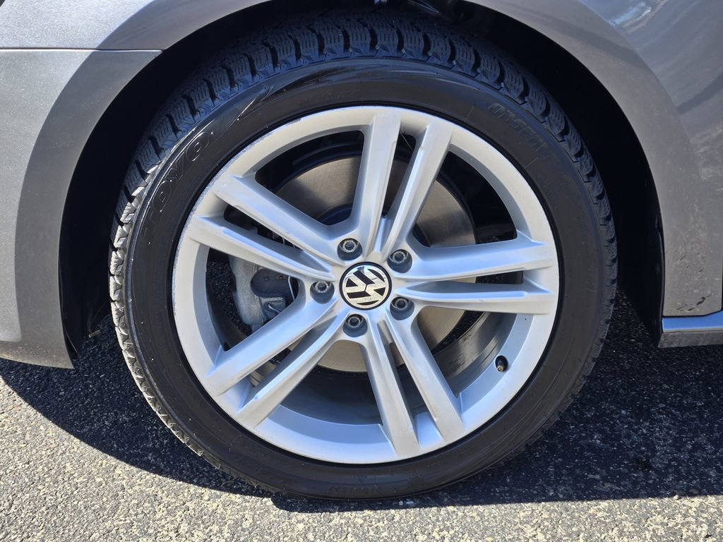Used 2014 Volkswagen Passat TDI SEL Premium image 5