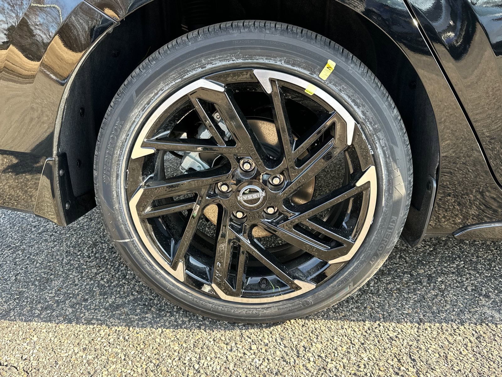 New 2026 Nissan Sentra SR w/ SR Premium Package image 16