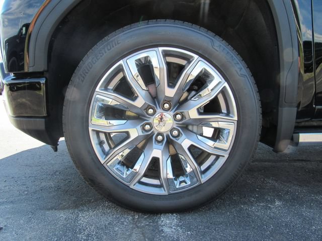 Certified 2026 GMC Sierra 1500 Denali w/ Denali Reserve Package AWD/4WD image 9