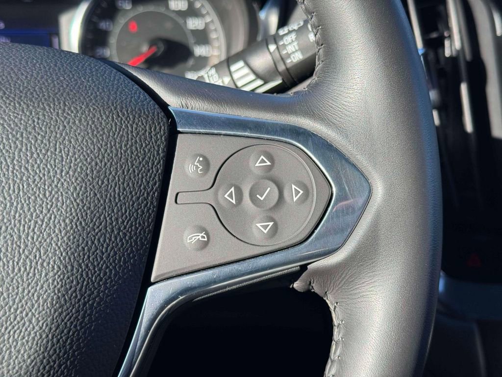 Used 2022 Chevrolet Traverse LT AWD/4WD image 25