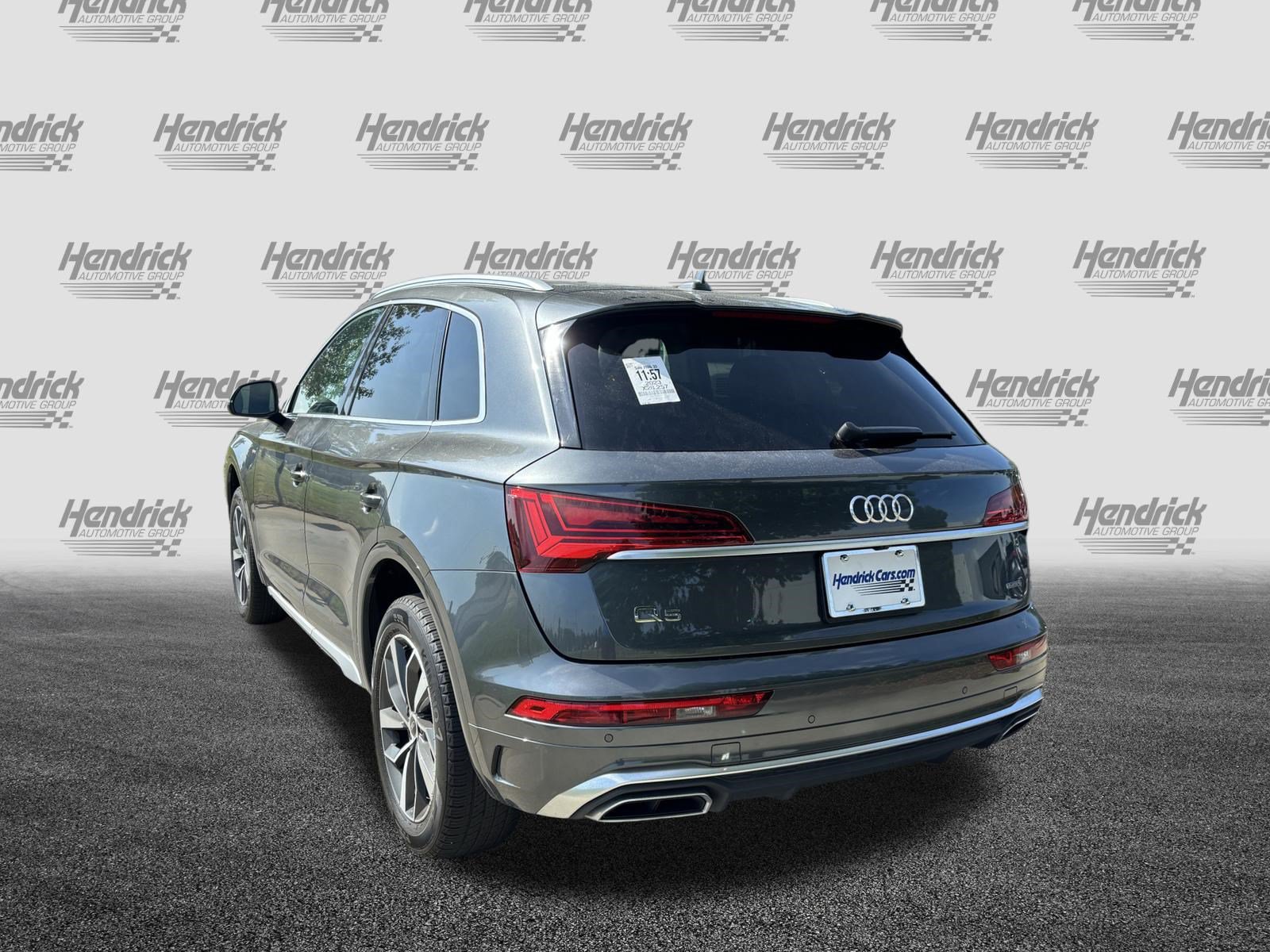 Used 2023 Audi Q5 2.0T Premium Plus w/ Premium Plus Package AWD/4WD image 9