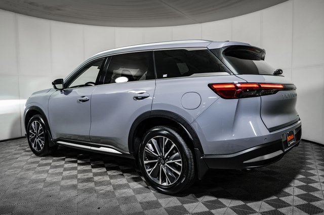 New 2026 INFINITI QX60 Luxe image 3