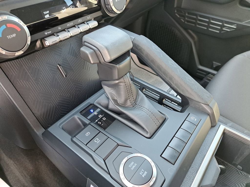 Certified 2024 Toyota Tacoma SR5 image 25