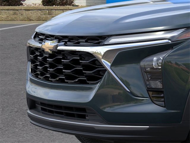 New 2026 Chevrolet Trax LT w/ Sunroof Package image 13