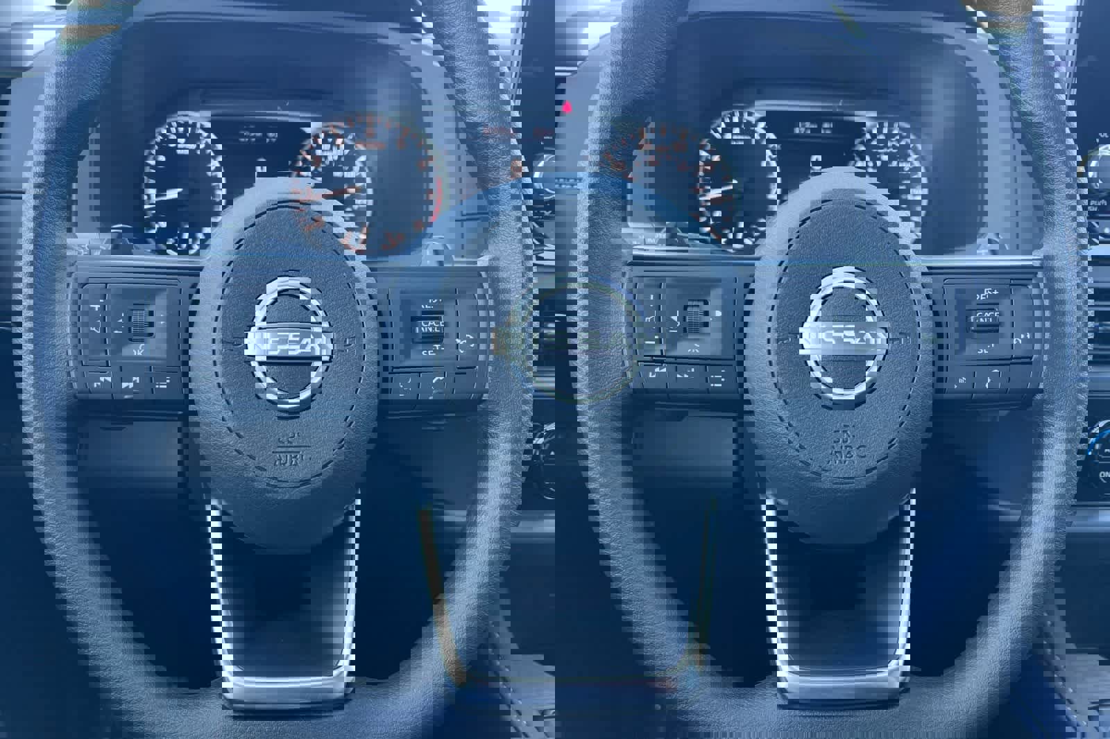 New 2025 Nissan Pathfinder S image 29