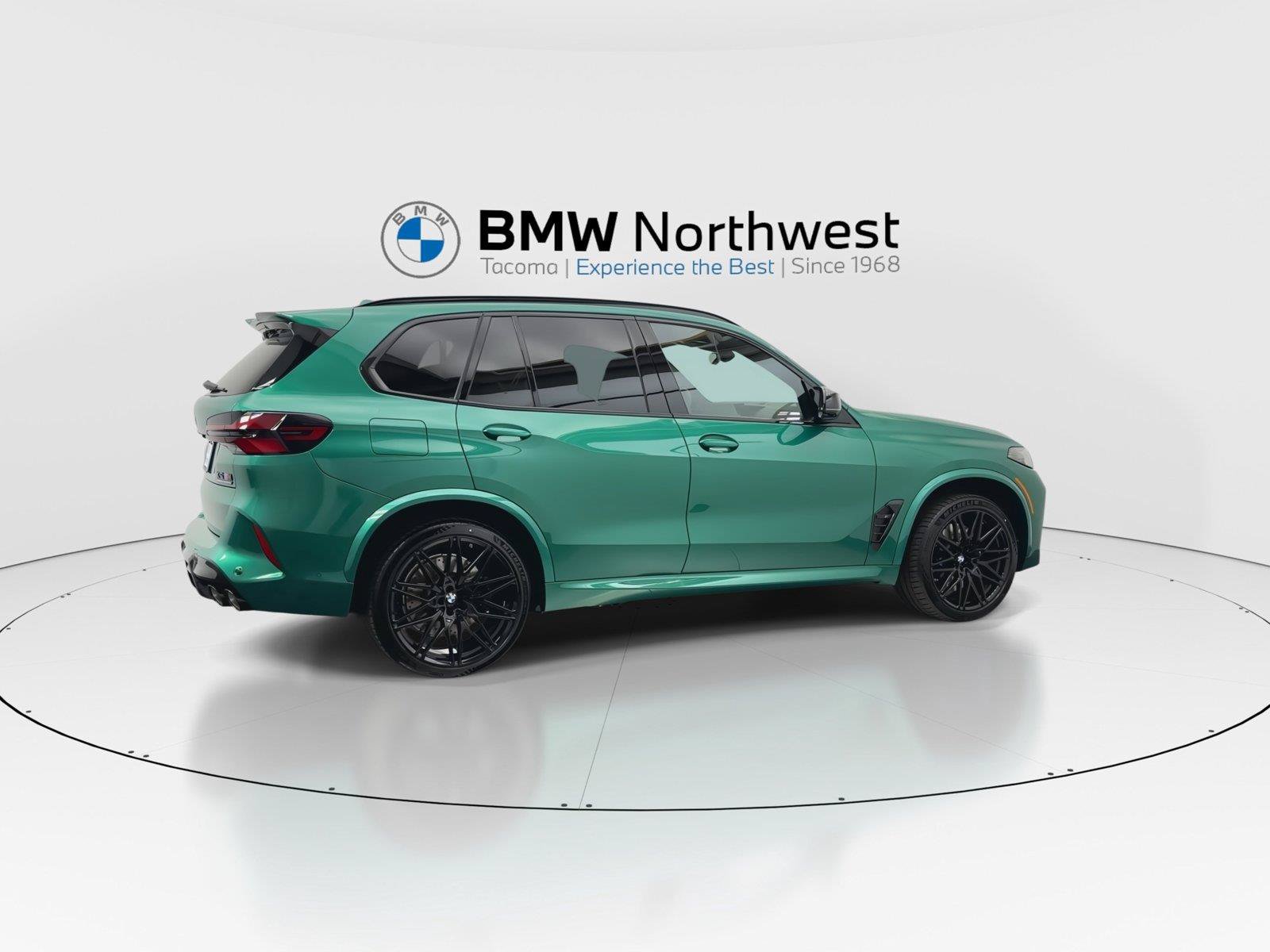 New 2026 BMW X5 M Competition w/ Executive Package AWD/4WD image 3