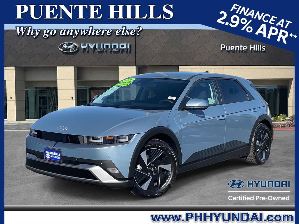 Certified 2025 Hyundai Ioniq 5 SE image 1