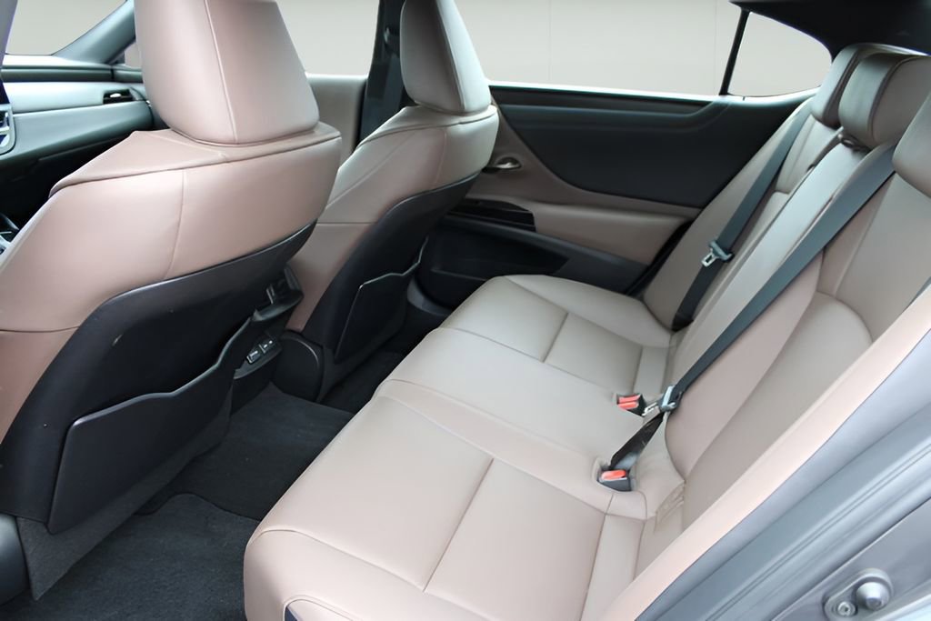 Used 2023 Lexus ES 350 w/ Premium Package FWD image 20