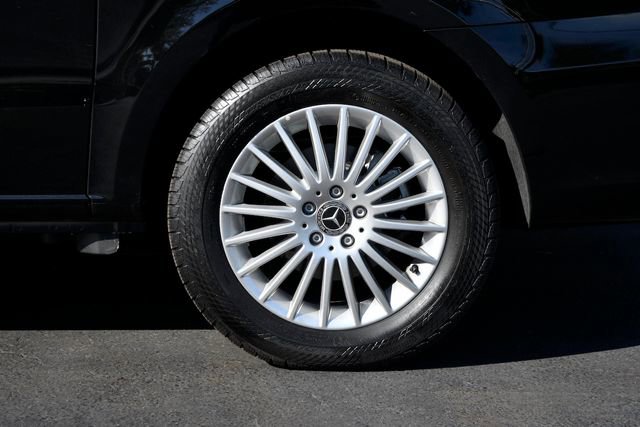 Used 2023 Mercedes-Benz Metris Passenger image 7