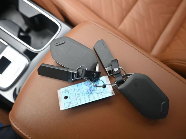 Used 2025 Kia Telluride EX X-Line image 21