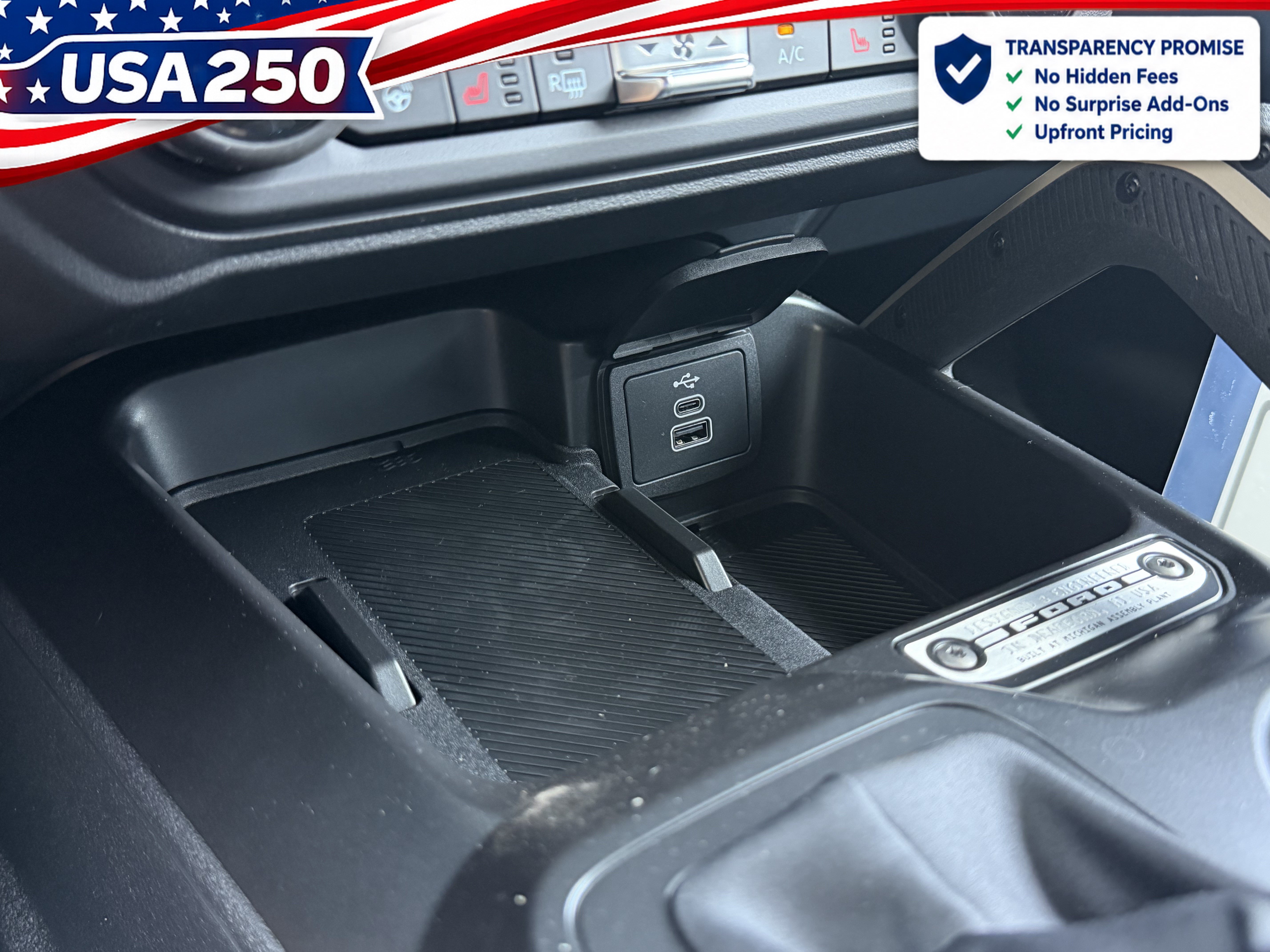 New 2026 Ford Bronco Badlands AWD/4WD image 19