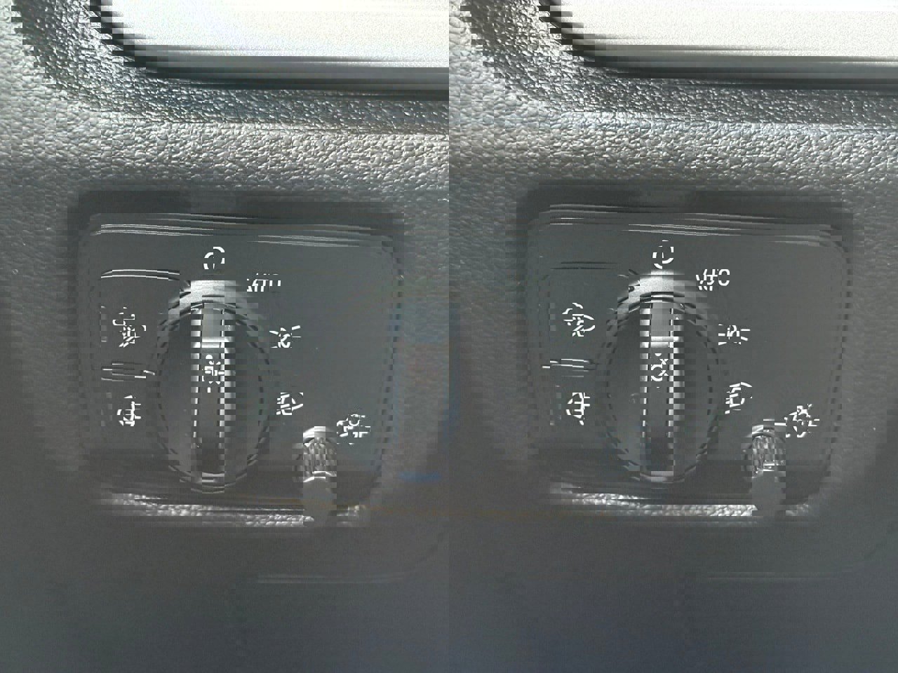 Used 2018 Audi A3 2.0T Premium w/ Convenience Package image 20