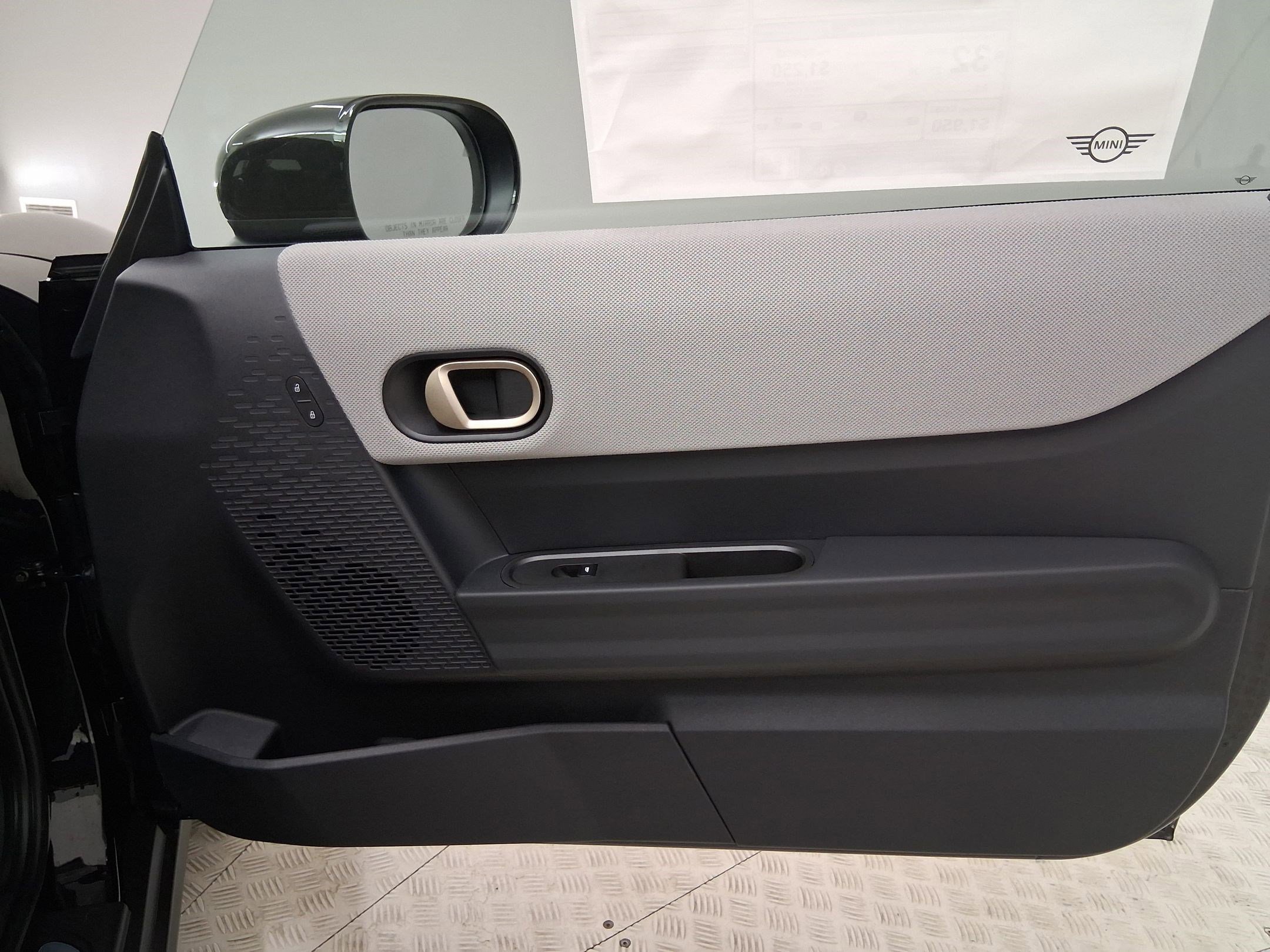 New 2026 MINI Cooper 2-Door Hardtop image 24