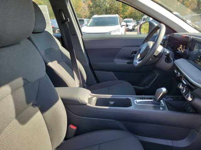 New 2026 Nissan Kicks S FWD image 30