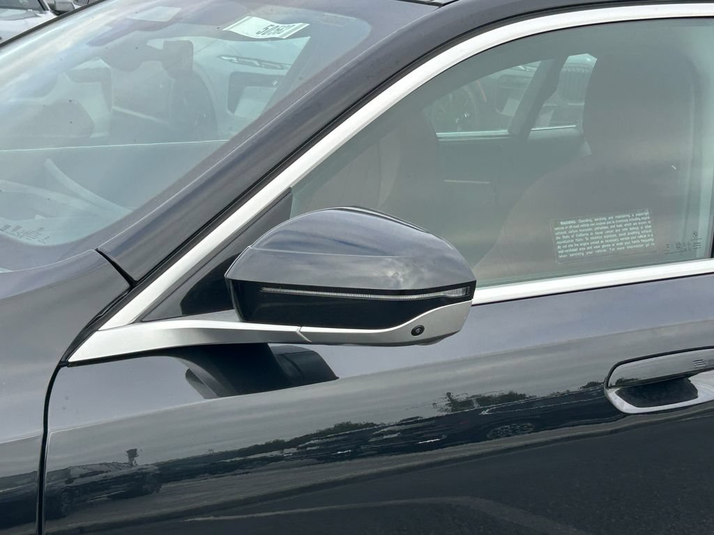 New 2027 BMW i5 eDrive40 w/ Executive Package RWD image 10