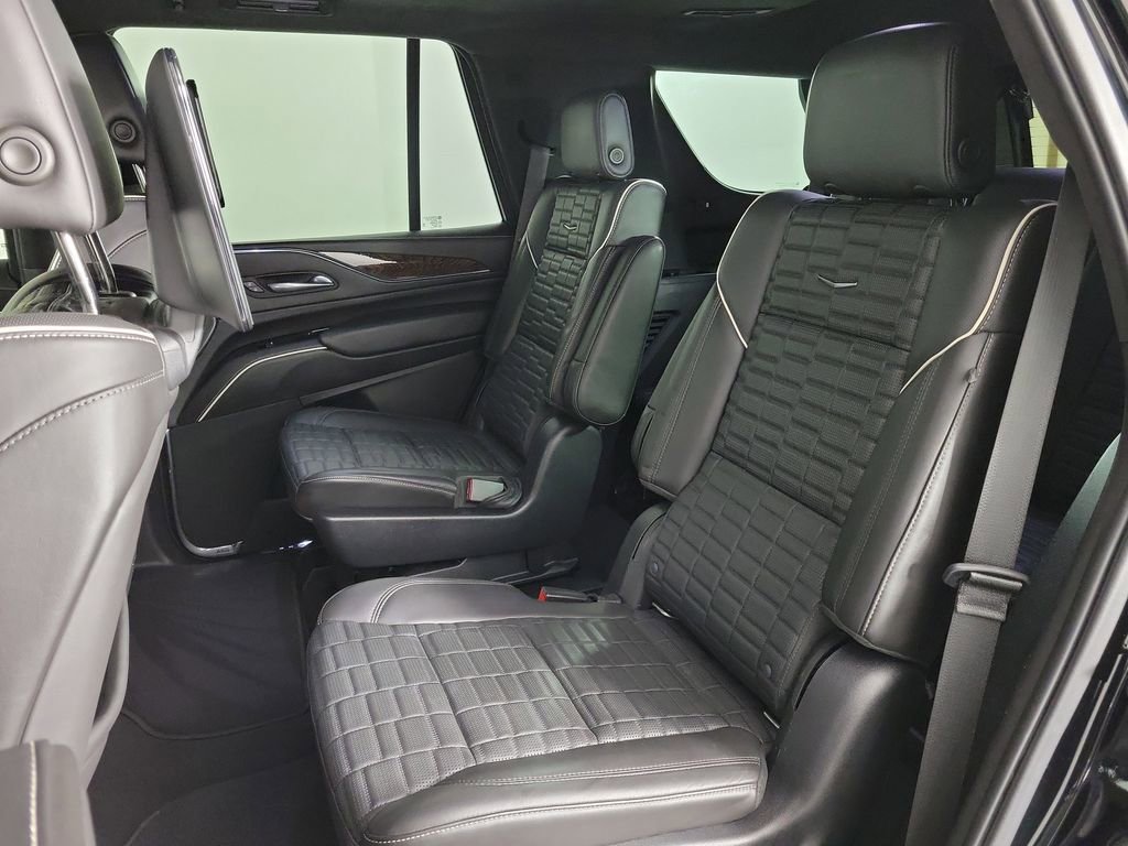 Used 2021 Cadillac Escalade Sport Platinum image 12