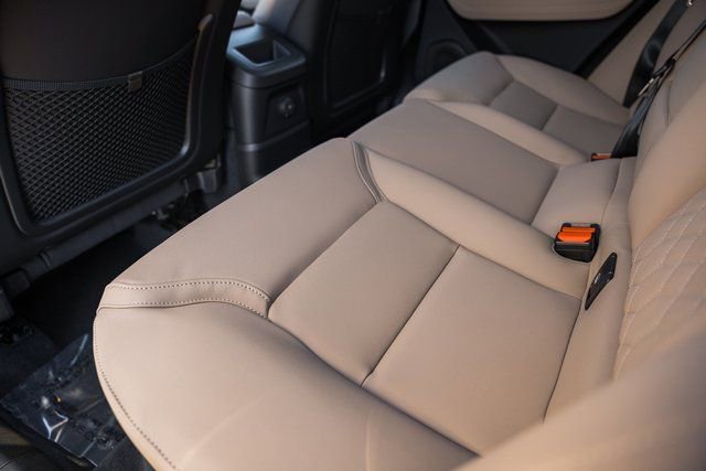 New 2026 Volvo XC60 T8 Plus image 33