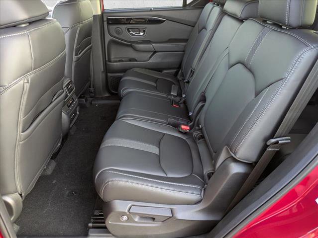 New 2025 Honda Pilot Touring image 15