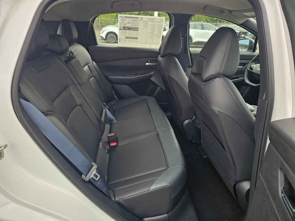 New 2026 Nissan Leaf SV+ w/ Floor Mat Package (SV+) FWD image 30