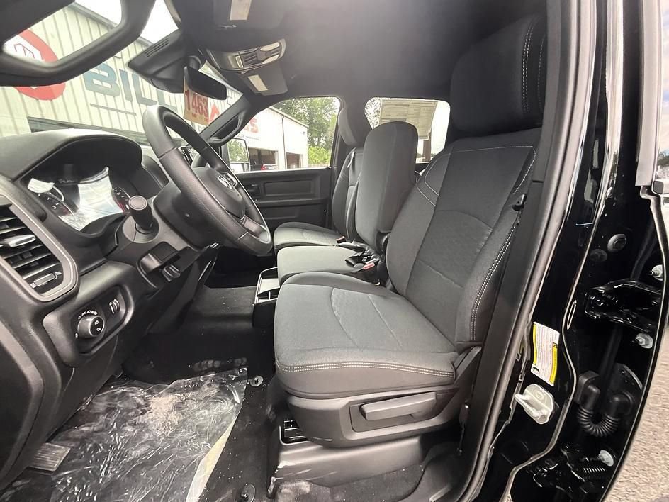 New 2026 RAM 2500 Warlock AWD/4WD image 15