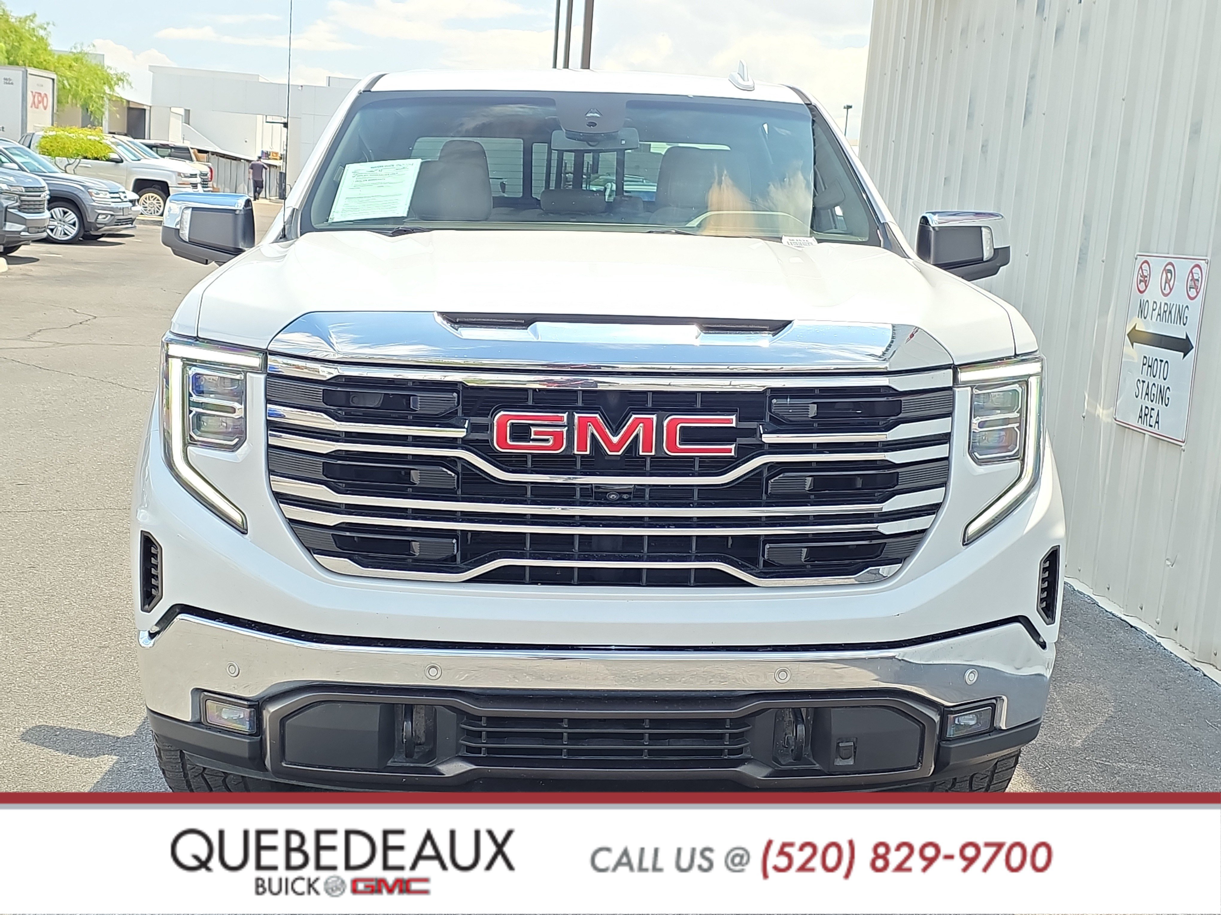 Used 2024 GMC Sierra 1500 SLT w/ SLT Premium Plus Package AWD/4WD image 2