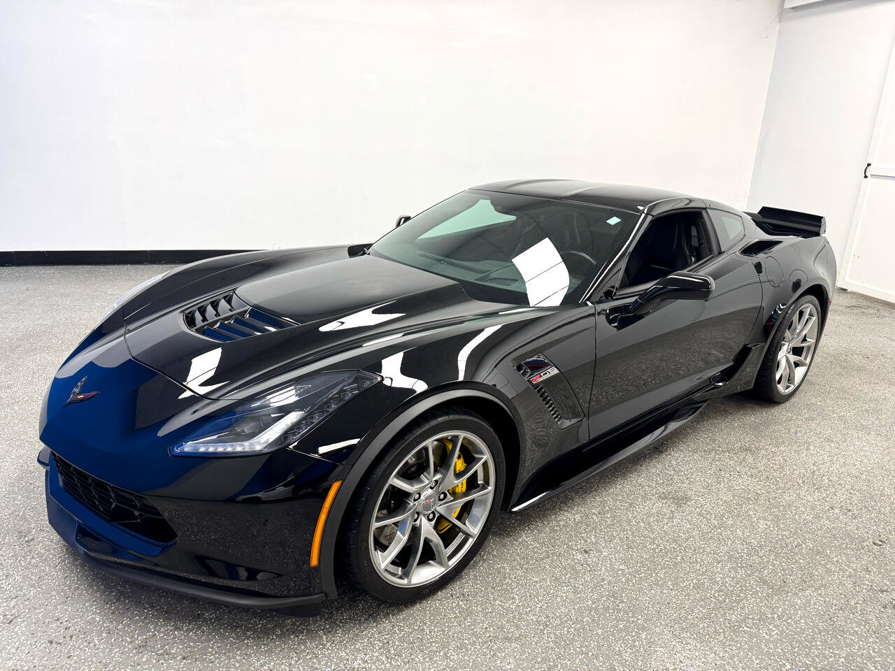 Used 2019 Chevrolet Corvette Z06 image 32