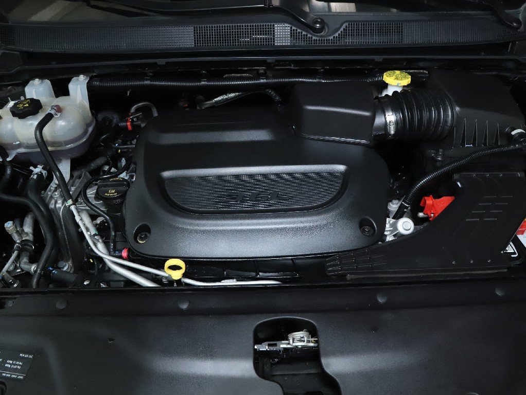 Used 2024 Chrysler Pacifica Touring-L image 35