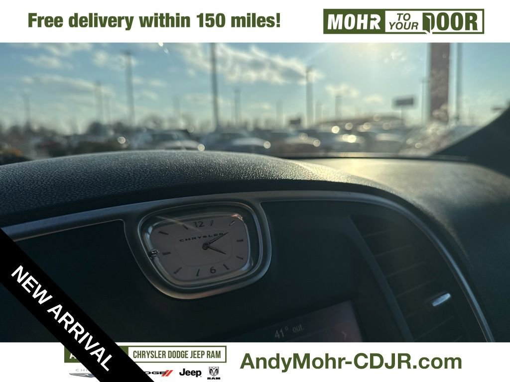 Used 2013 Chrysler 300 C image 18
