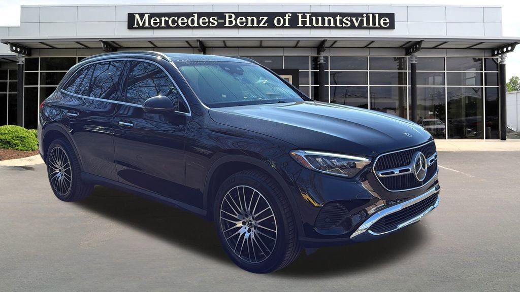 Certified 2025 Mercedes-Benz GLC 300 image 1