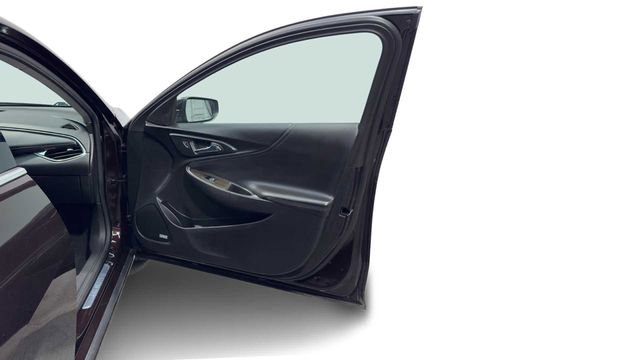 Used 2021 Chevrolet Malibu Premier image 9