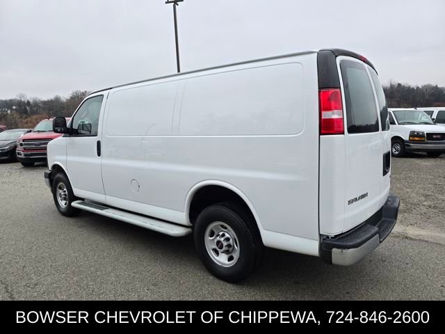 Used 2024 GMC Savana 2500 w/ Driver Convenience Package image 3