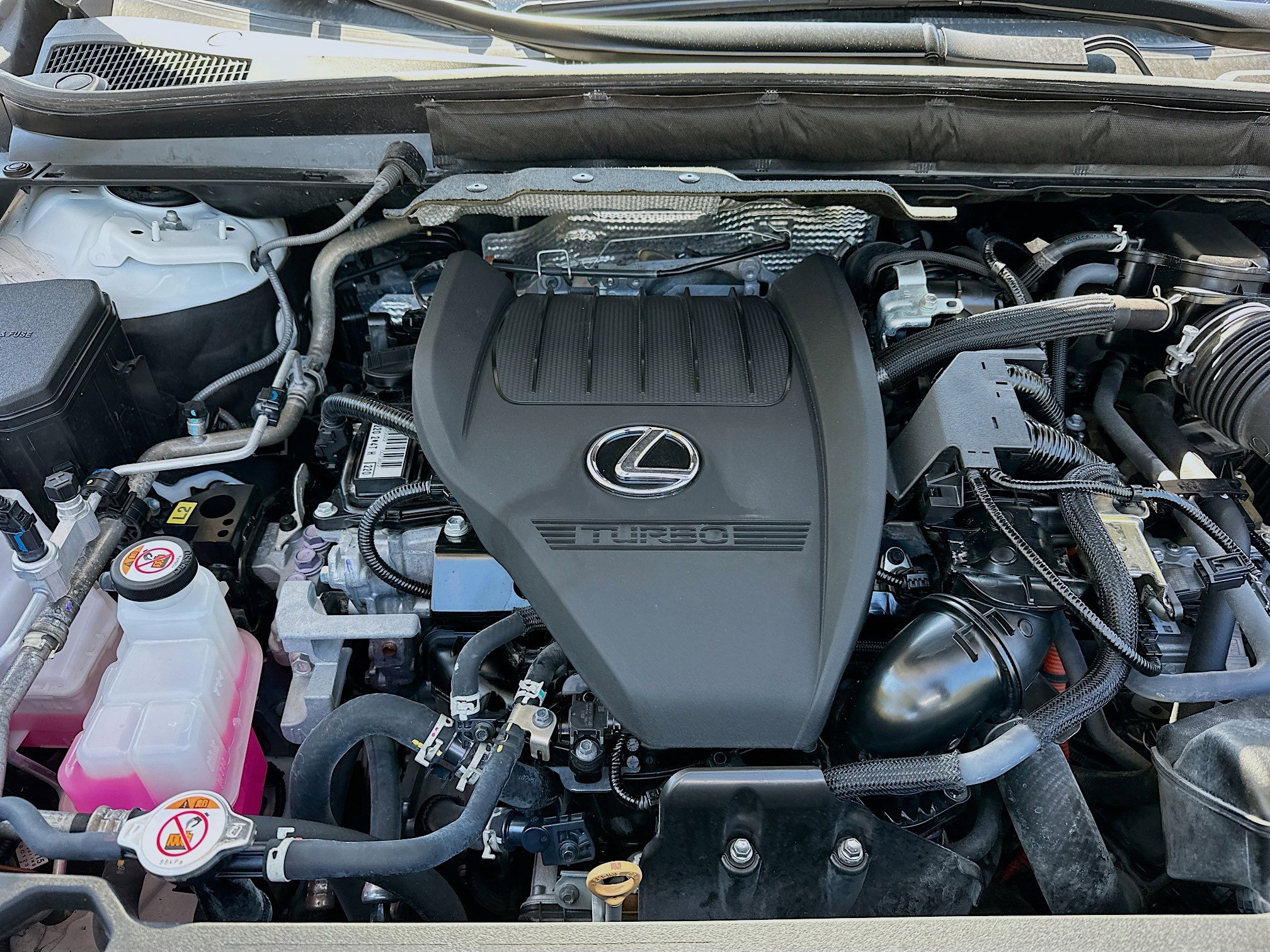 Used 2024 Lexus RX 500h F Sport image 36