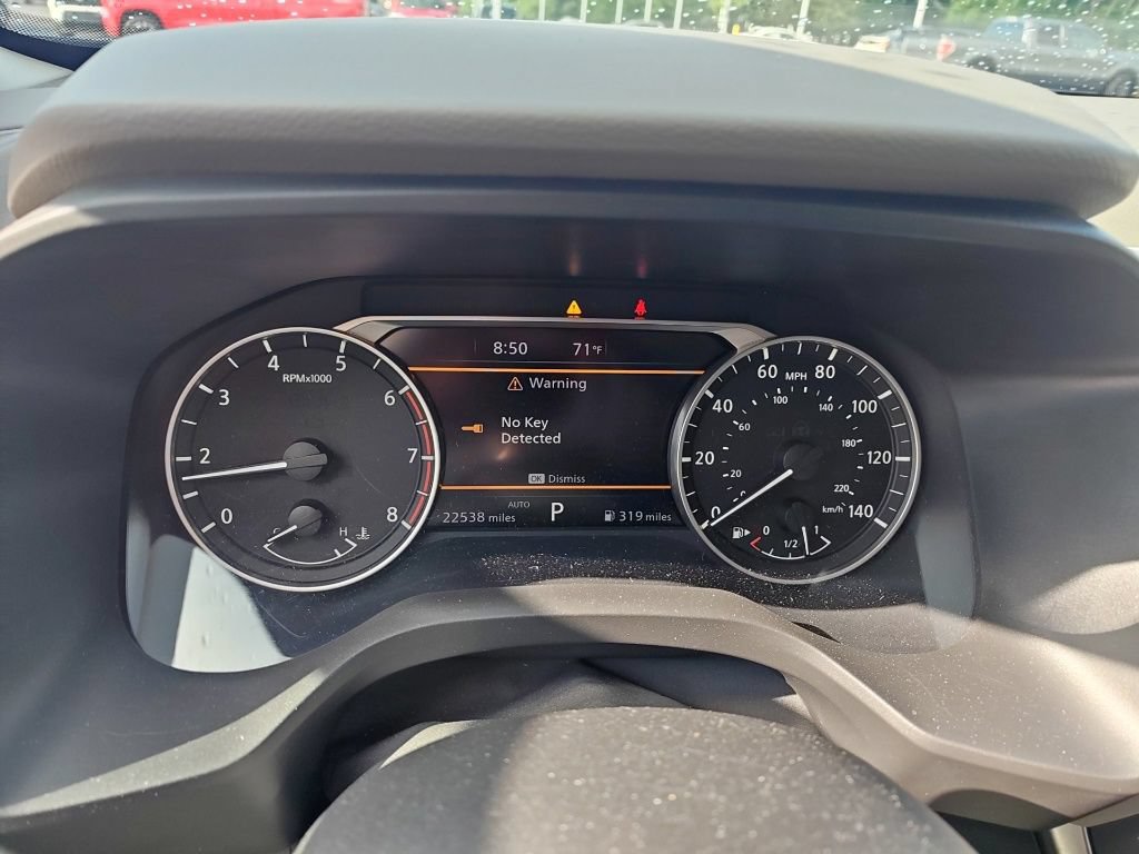 Used 2024 Nissan Rogue SV AWD/4WD image 8