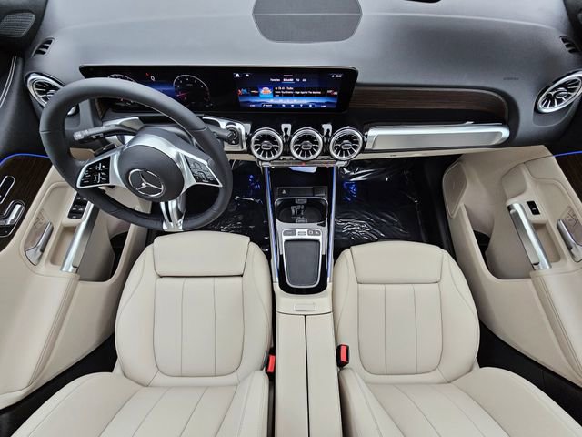 New 2026 Mercedes-Benz GLB 250 4MATIC image 27