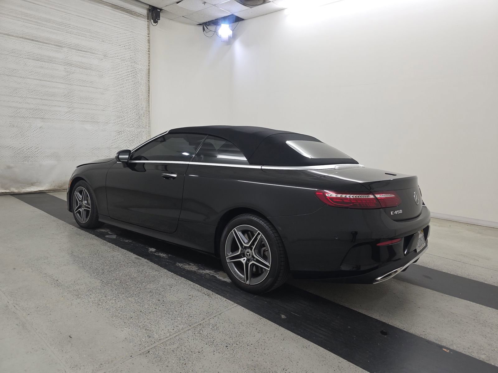 Used 2022 Mercedes-Benz E 450 4MATIC Cabriolet image 10