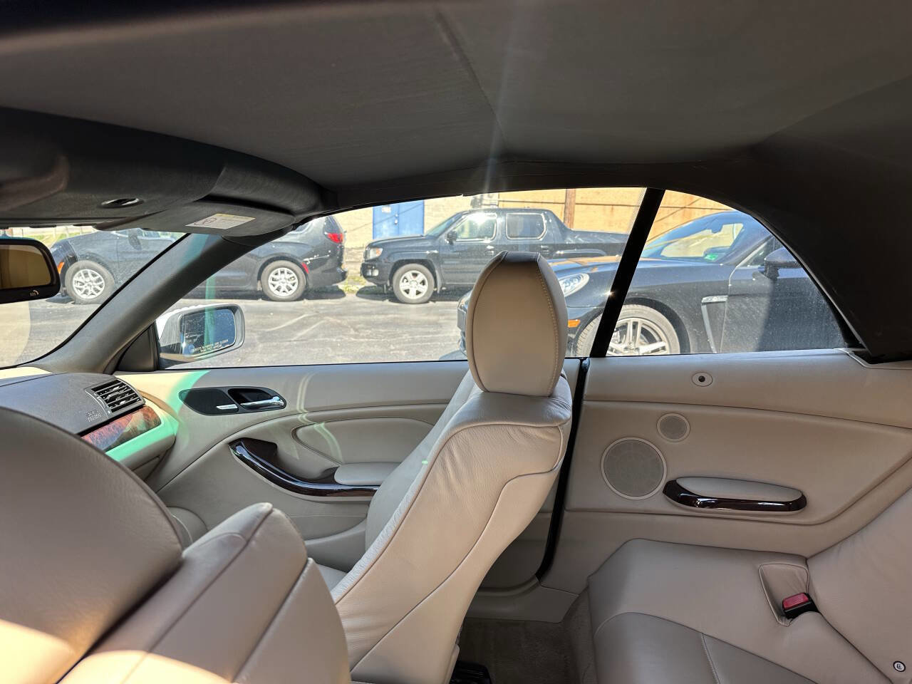 Used 2004 BMW 330Ci Convertible RWD image 23