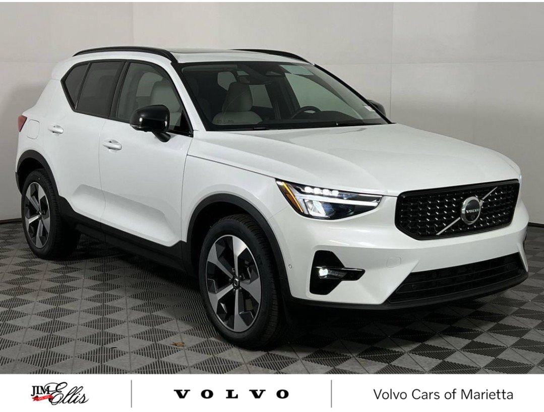 Certified 2026 Volvo XC40 B5 Plus w/ Protection Package Premier AWD/4WD image 1
