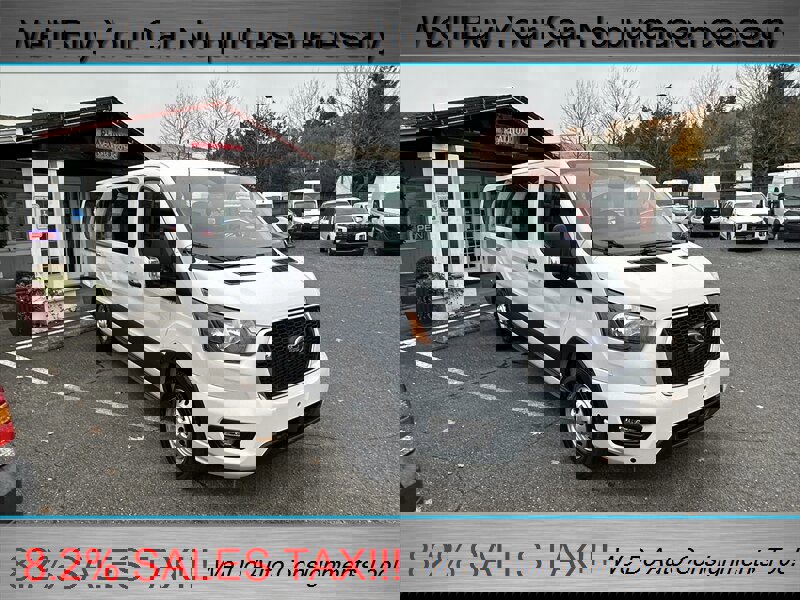 Used 2025 Ford Transit 350 XLT image 2