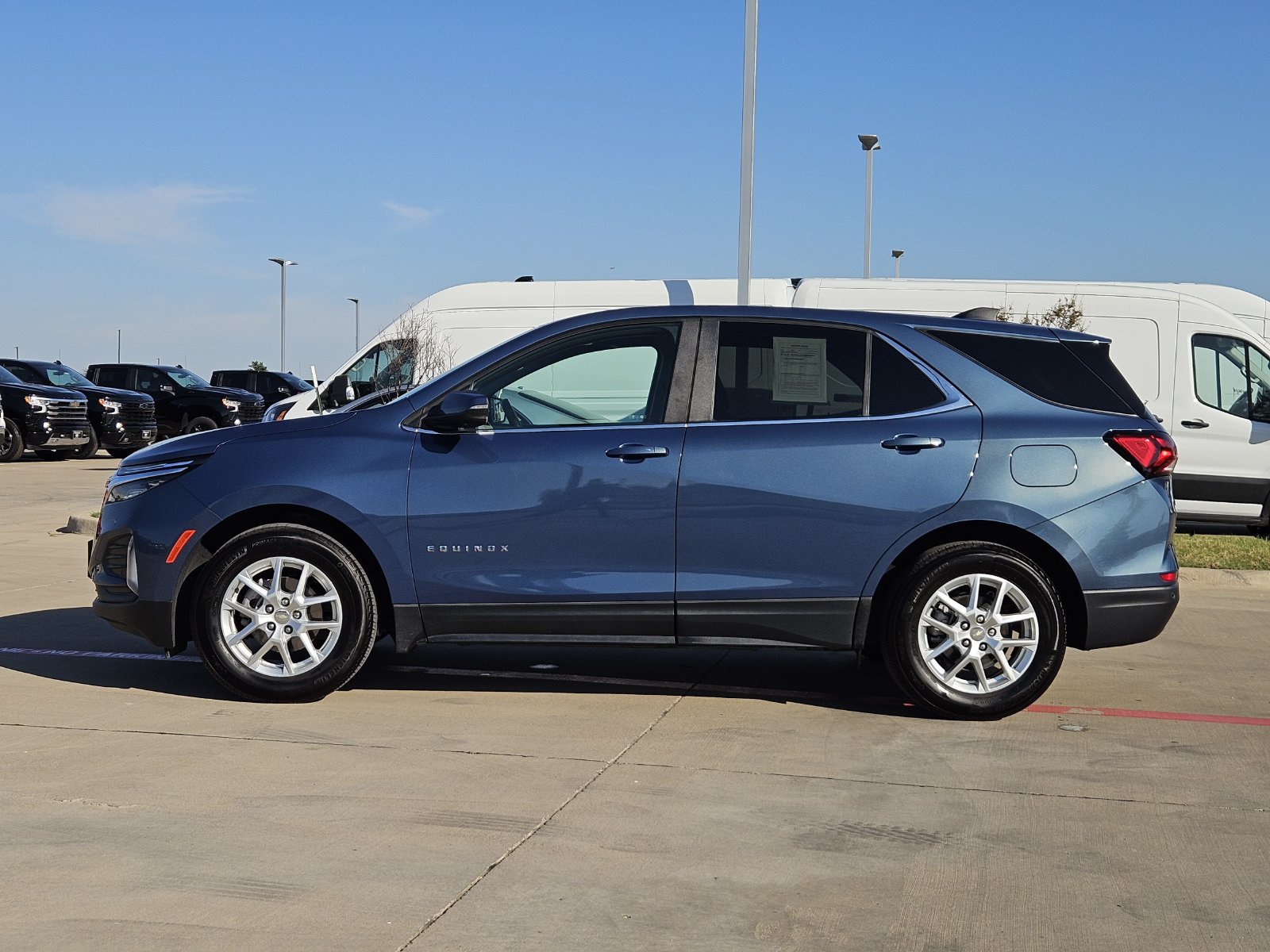 Certified 2024 Chevrolet Equinox LT FWD image 3