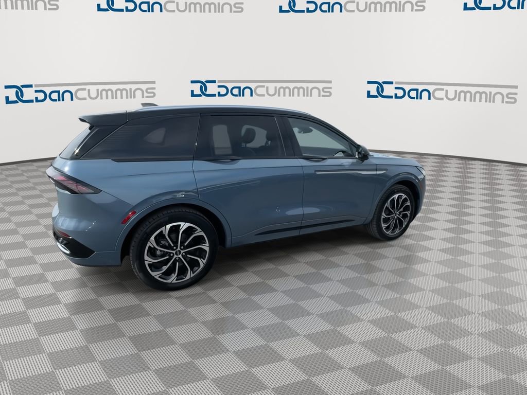 New 2026 Lincoln Nautilus Reserve image 8