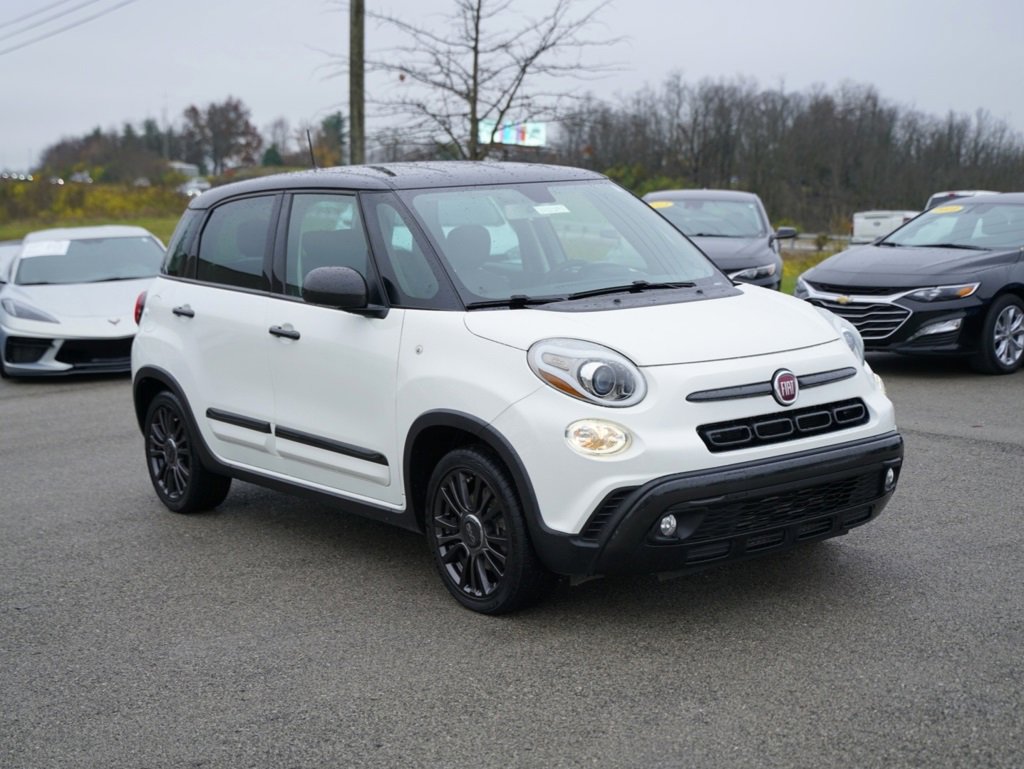 Used 2019 FIAT 500L Trekking image 3