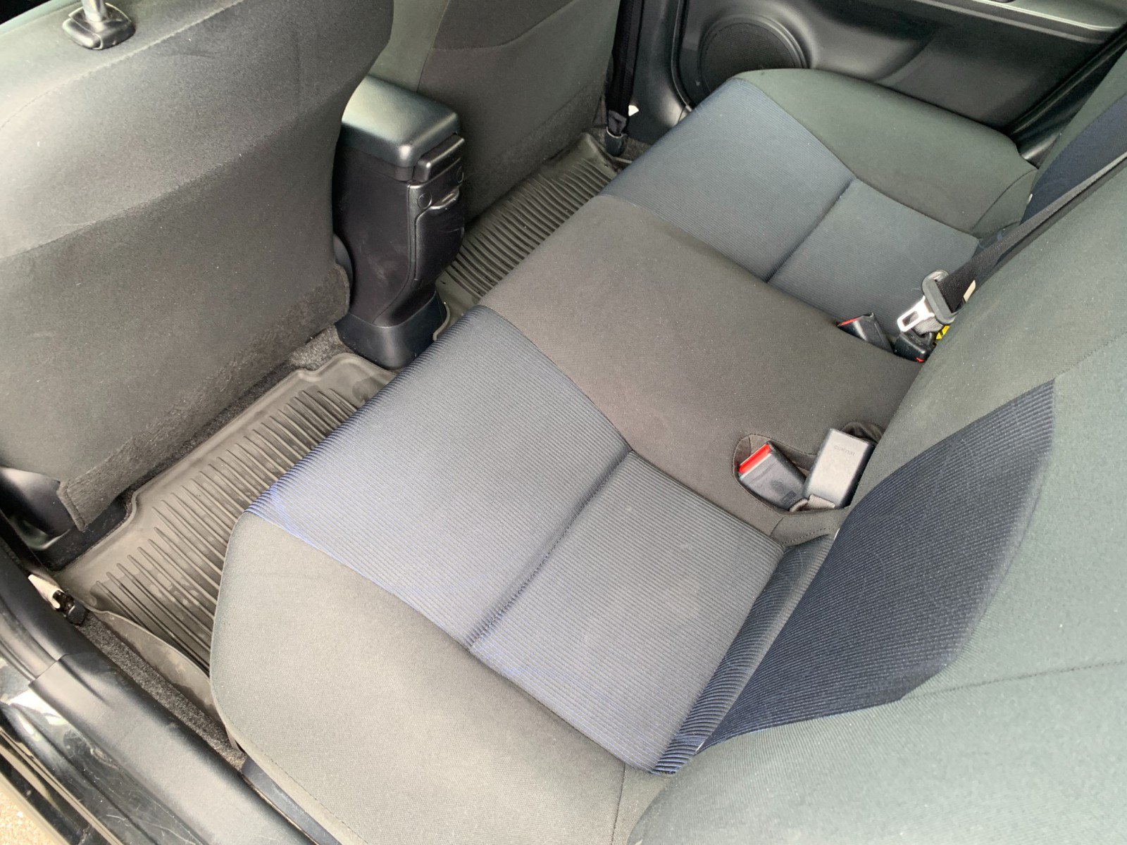 Used 2017 Toyota Prius C Two FWD image 28