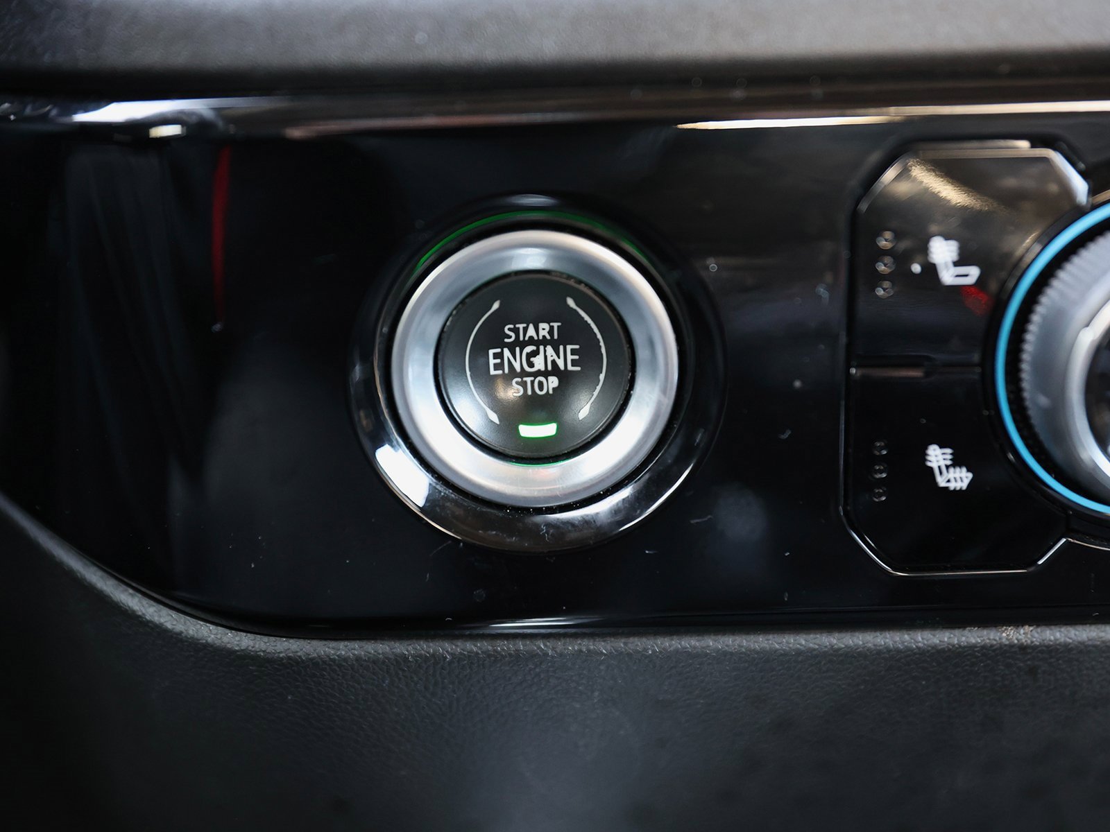 Used 2023 Chevrolet Silverado 1500 RST image 31