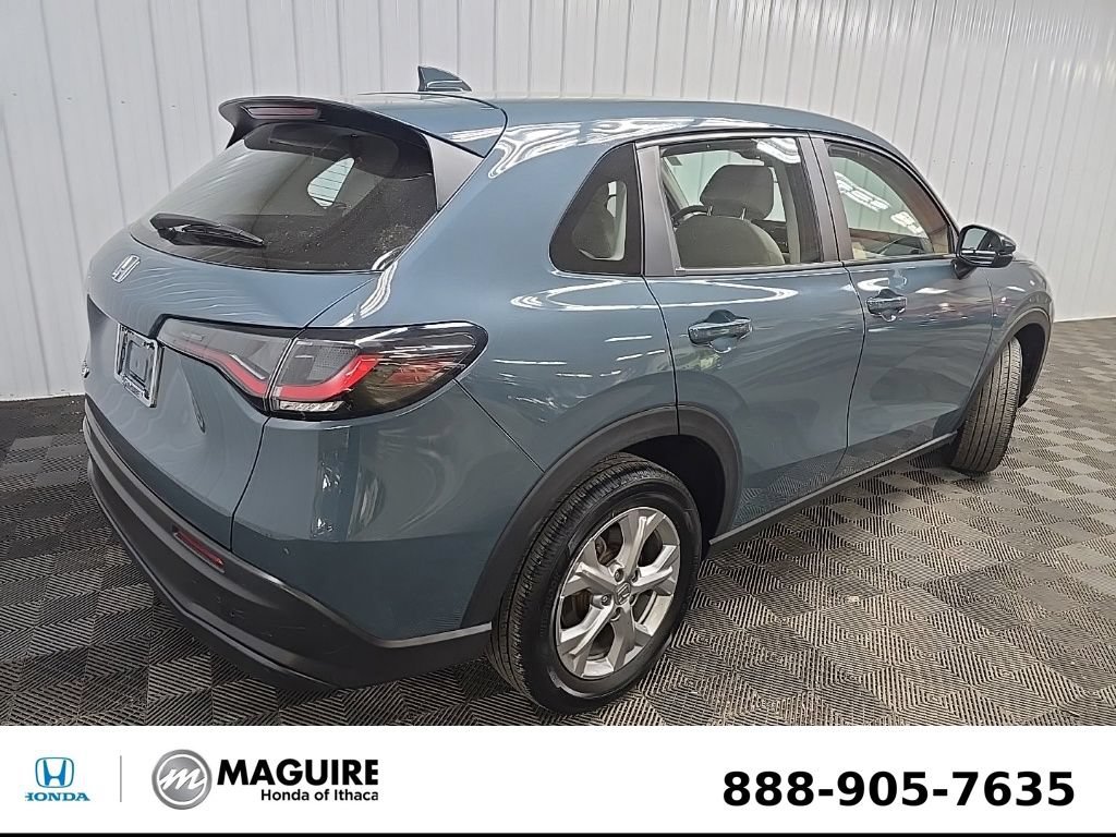 Used 2023 Honda HR-V LX image 10